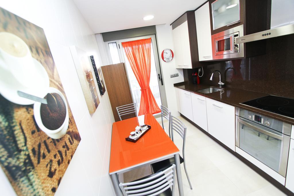 J Tramuntana Planet Costa Dorada Daire Salou Oda fotoğraf