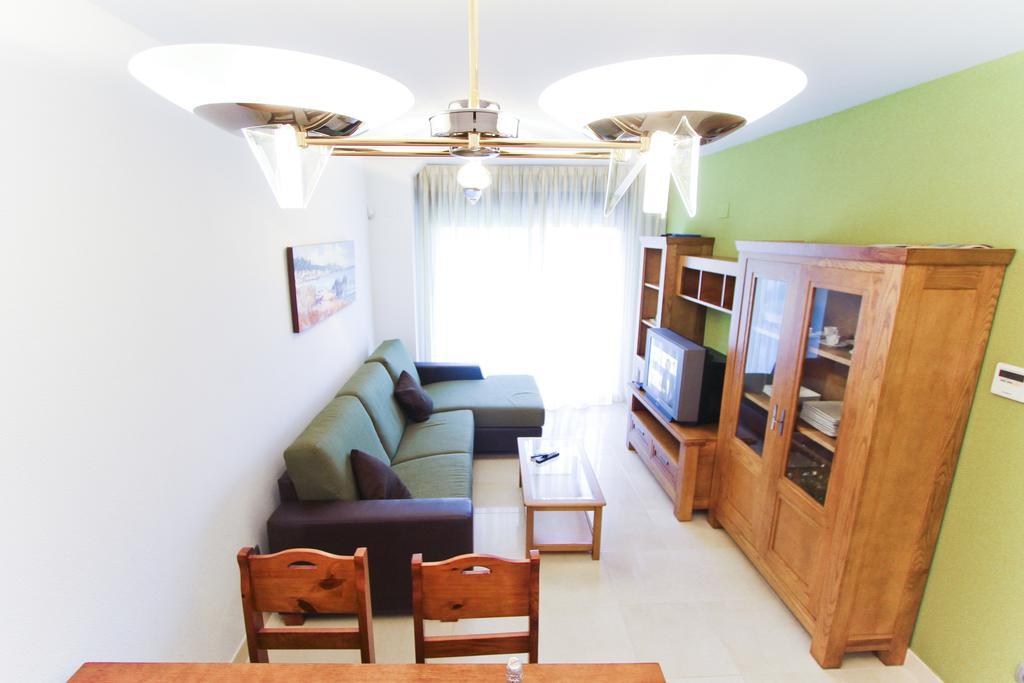 J Tramuntana Planet Costa Dorada Daire Salou Oda fotoğraf